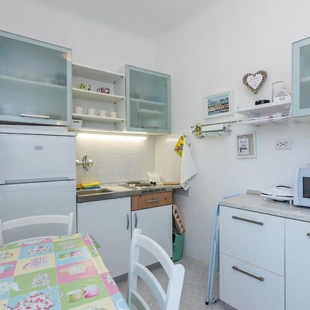 Apartment Luiza With Terrace Baška Eksteriør bilde