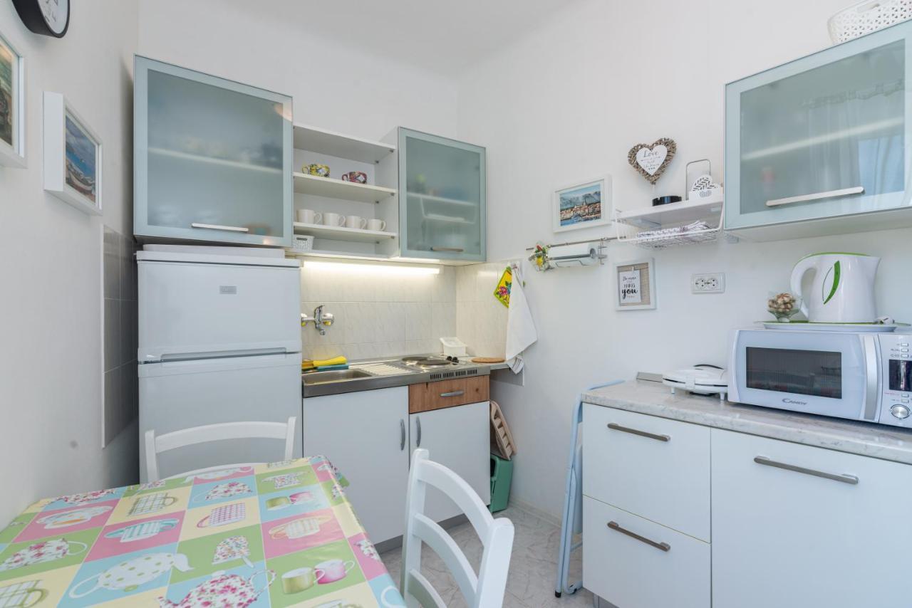 Apartment Luiza With Terrace Baška Eksteriør bilde