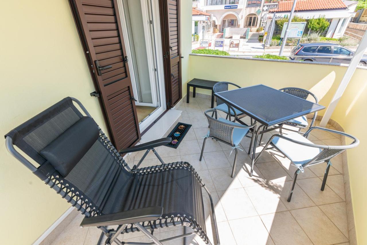 Apartment Luiza With Terrace Baška Eksteriør bilde