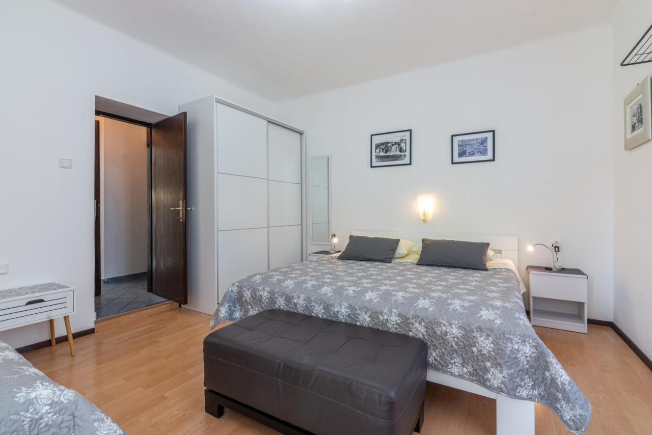 Apartment Luiza With Terrace Baška Eksteriør bilde